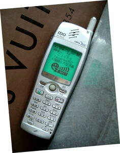 ◆　廃盤　レトロ　携帯電話　モック　見本　模型　IDO　SONY　C305s　　JUNK 