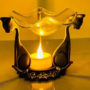 【 未使用 】波形ガラスシャーレ付き 金属製「3匹のネコ」キャンドルホルダー