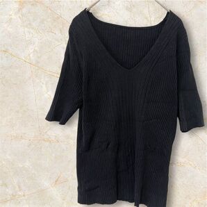 黒リブ編みVネック五分袖ニット【Free size】 ブラック