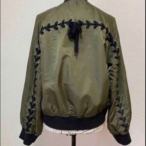 女性F《BROWNY》(靴紐リボン装飾)MA-1ジャンパー