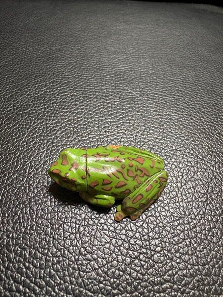 【最終価格】 海洋堂 モリアオガエル カエル フィギュア 2