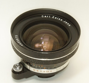 ドイツ製 Carl Zeiss Jena Flektogon 4/25 Exakta 18N-875 Q1 レザー 60年代 白文字 超広角