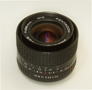 ドイツ製 PENTACON PRAKTICAR 1:2.8 f=28mm MC 13N-795 PBマウント