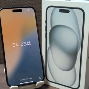 美品 アップルストア国内版 SIMフリー iPhone 15 Plus 256GB ブラック バッテリー新品100%