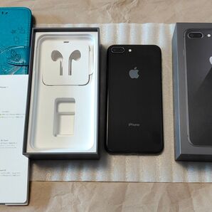 【訳あり】iPhone 8 Plus ブラック 動作問題なし ケース付き