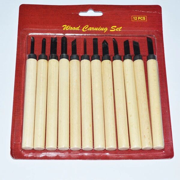 ☆【新品未使用】彫刻刀 12本セット ツール 直ぐに使える