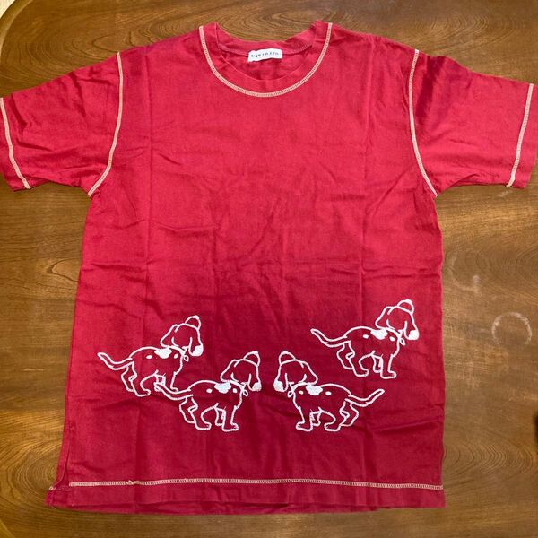 (日本製) 半袖Tシャツ M〜L 濃い赤 綿100% 犬ステッチ加工 カットソー チュニック丈 裾スリット