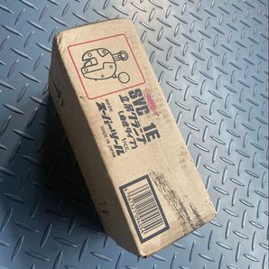 スーパーツール立吊クランプSVC 1E (ロックハンドル式自在シャックルタイプ) 1トン