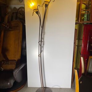 IDC大塚家具 AKANE-L フロアスタンドライト 花型 ガラスシェード アールヌーボー調 スタンドライト