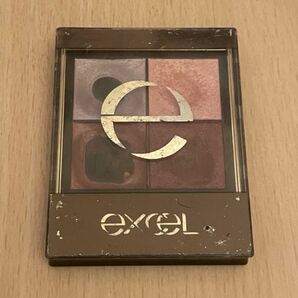Excel アイシャドウ CS04 プラムニット