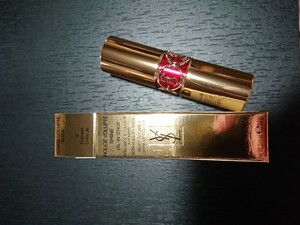 新品 イヴ・サンローラン 口紅 #5ルージュ ヴォリュプテ シャイン