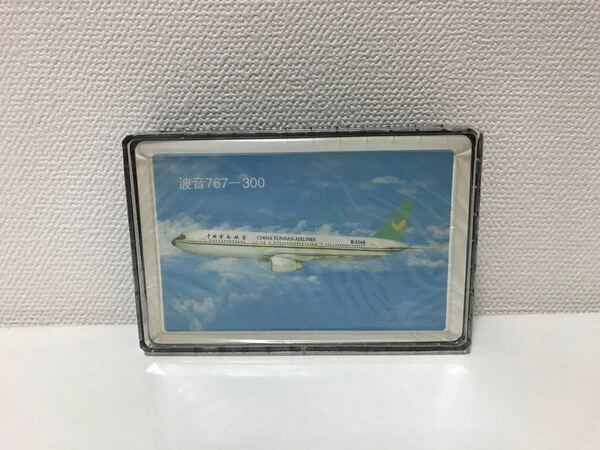 【未使用・非売品】中国 雲南航空 トランプ /パンダ/ボーイング767-300