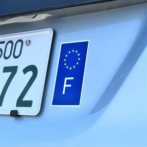 u■フランスFステッカー 8x4.5cmサイズ【2枚セット】■耐水シール 欧州 欧州連合旗 ビークルID 国旗 ヨーロッパ 車 スーツケースに☆ EU
