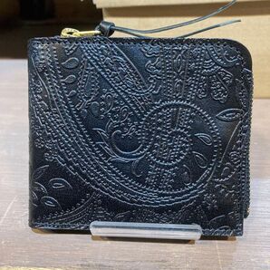 栃木レザー『新品未使用』【牛革】(本革)ペイズリー柄薄型ウォレット