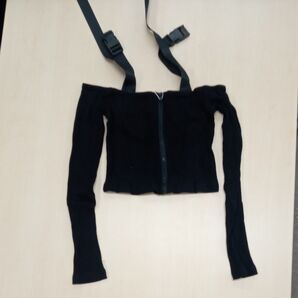 OF- 01 オフショルダー リブニットトップス ブラック ジップアップ