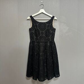 《Grace Class》 グレースクラス (36) フレアワンピース 黒 刺繍