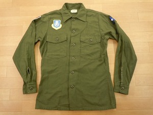 70s ヴィンテージ★米軍実物 ワッペン付き ユーティリティシャツ 14 1/2×33★76年 ミリタリー 軍物 古着★即決★a