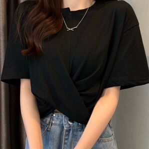 tolene トレネ フロントクロスデザインTシャツ ブラック 定価¥2,970