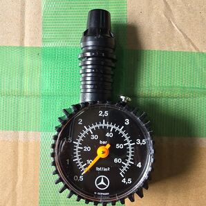 メルセデスベンツ Mercedes-Benz エアゲージ