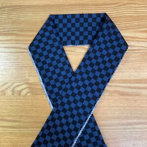 市松模様 青と農墾 半衿