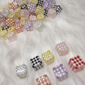 チェック柄 キューブビーズ 1個30円