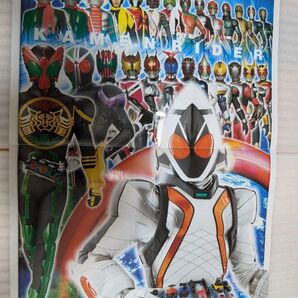 歴代仮面ライダー全員集合ポスター