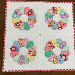 パッチワーク☆タペストリー☆ドレスデン