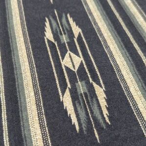 オルテガ ネイティブ柄 ブラック系 生地 1m