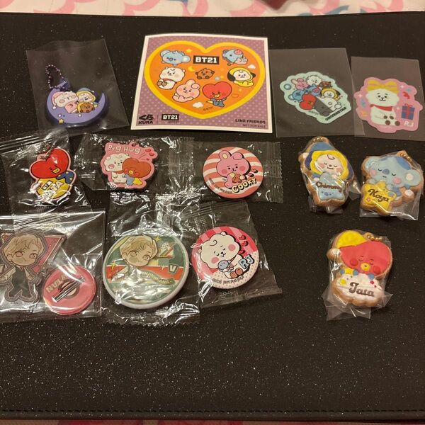 BTS バンタン BT21 tinytan グッズ セット 缶バッジ アクリルスタンド