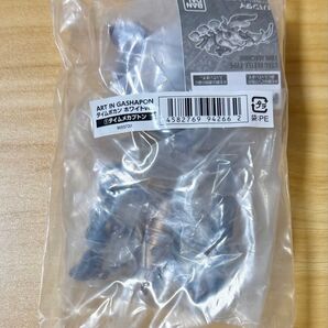 【ART IN GASHAPON タイムボカン ホワイトver.】タイムメカブトン ①