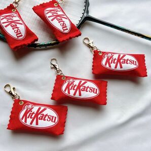 必勝祈願 キット勝 部活 お守り 試合 大会 キーホルダー おそろい 必勝