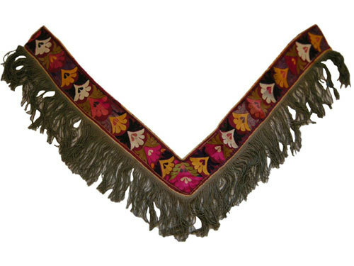 ●アフガニスタンからの贈り物”スザニ　刺繍布　ラカイV字”10