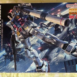 MG 機動戦士ガンダム RX-78-2 ガンダムVer.3.0 1/100スケール 色分け済みプラモデル
