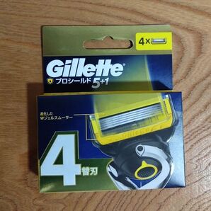 【パッケージに少しダメージ有り】ジレット プロシールド替刃4コ入 新品未使用未開封 純正品【ゆうパケットポストmini】