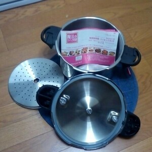 ワンダーシェフ 超高圧 140 P 5.5 L 蒸し器付き