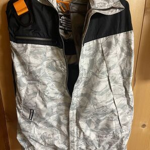 新品未使用 バートル空調服 AC1094 ベスト カモフラシルバー