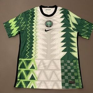 サッカーユニフォーム ナイキ