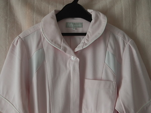 □【新品】ナース服 ピンク色　サイズLL 大きいサイズ