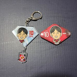 浦和レッズ キーホルダー&缶バッチ 中島翔哉