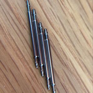 高品質 腕時計用 ベルト バネ棒4本セット 太さ1.8mm ラグ幅18-22mm
