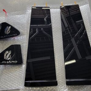 40系アルファード ドア エンブレム ピラー パネル