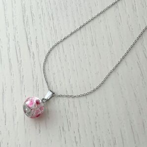 ホタルガラスネックレス ピンク10mm*ステンレスネックレス*サージカルステンレス*蓄光*とんぼ玉*ハンドメイドネックレス