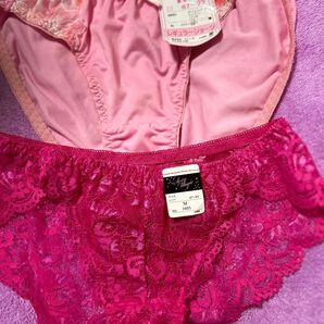 ショーツ Mサイズ 2枚セット ベビーピンク・ショッキングピンク総レース(ブラ&ショーツセット出品中のそっくりショーツ)衣類で発送