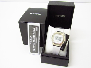 未使用 CASIO G-SHOCK カシオ G-ショック GM-S5600G-7JF デジアナ腕時計♪AC18087