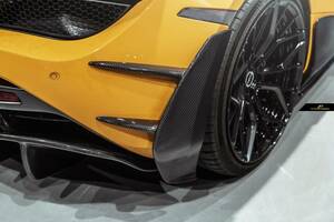 【FUTURE DESIGN】McLaren マクラーレン 720S リアバンパー用カナード 本物Drycabon ドライカーボン パフォーマンス カスタム エアロ