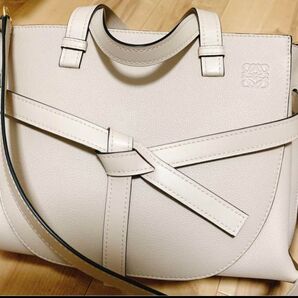 ロエベ ゲート ラージ