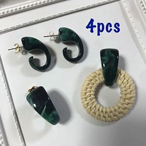 マーブルフックピアス 4個 350円 ラタンやチャームと合わせやすい!
