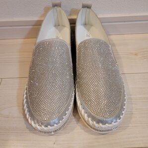 新品未使用 ラインストーン スリッポンスニーカー シルバー 24.5cm ベルーナ