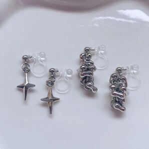 no.680 樹脂イヤリング 2点セット