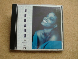 ＊DIANNE REEVES／NEVER TOO FAR（CDP-7-92401-2）（輸入盤）